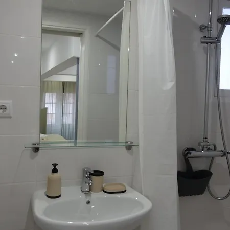 Figo - Studio For 2 Center Apartment *